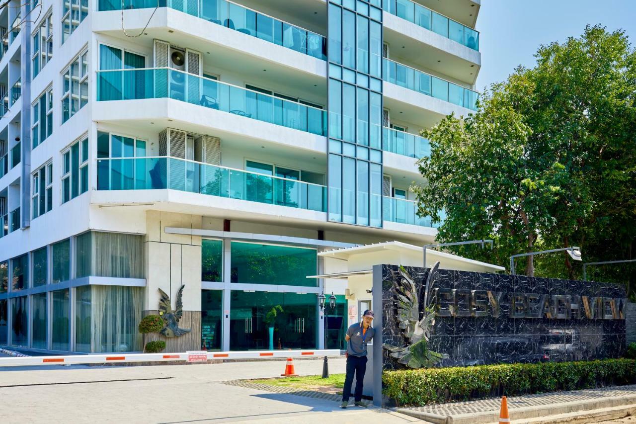 Cozy Beach Condo By Fantasea Beach Pattaya Exterior photo